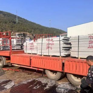 石家庄 芝麻灰花岗岩光面毛板出货日常