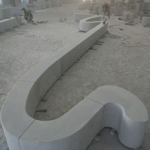 石家庄 花岗岩整石坐凳拼装