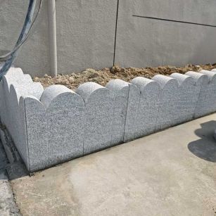 石家庄 芝麻白花岗岩花边石铺装效果图