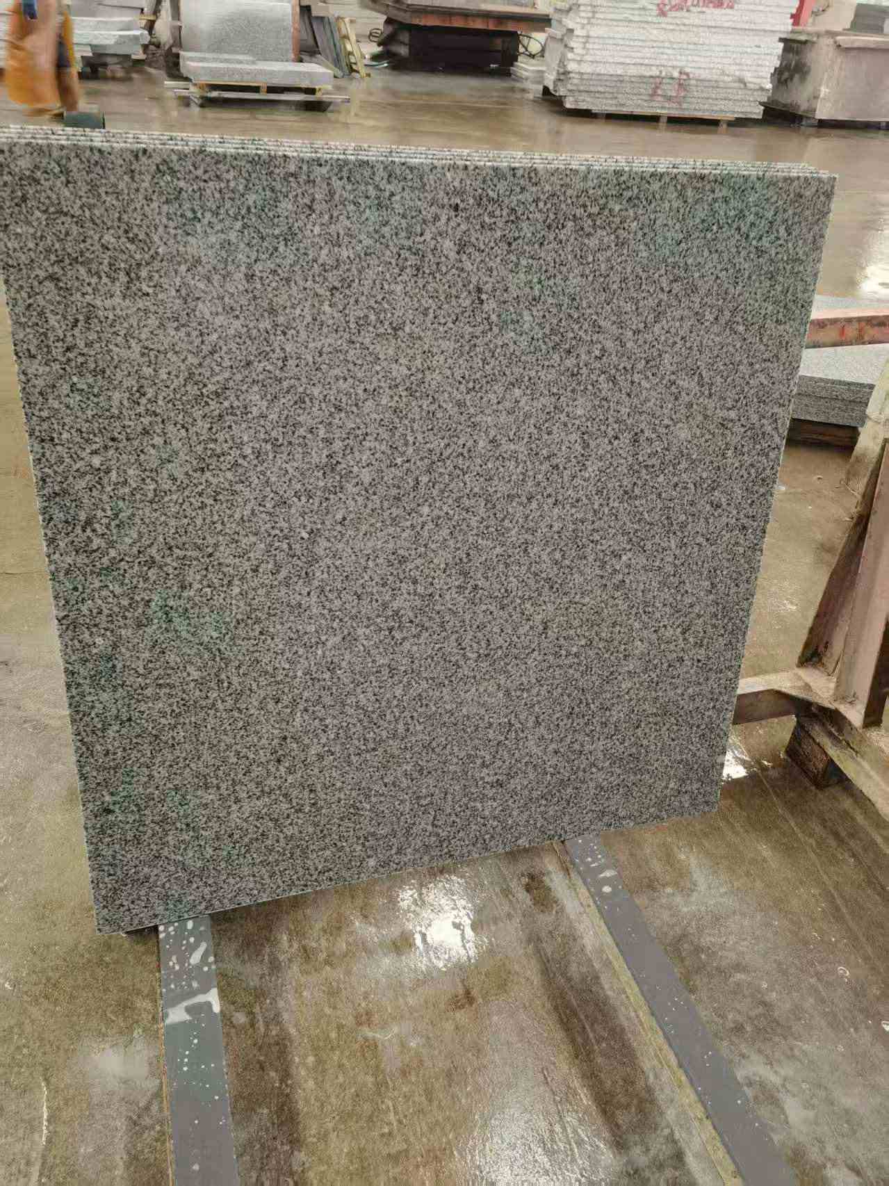 石家庄 芝麻白光面900*900，高地铁标准