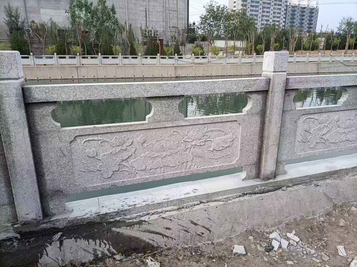 石家庄 芙蓉白大花桥梁、河道，石材栏杆、围栏、护栏