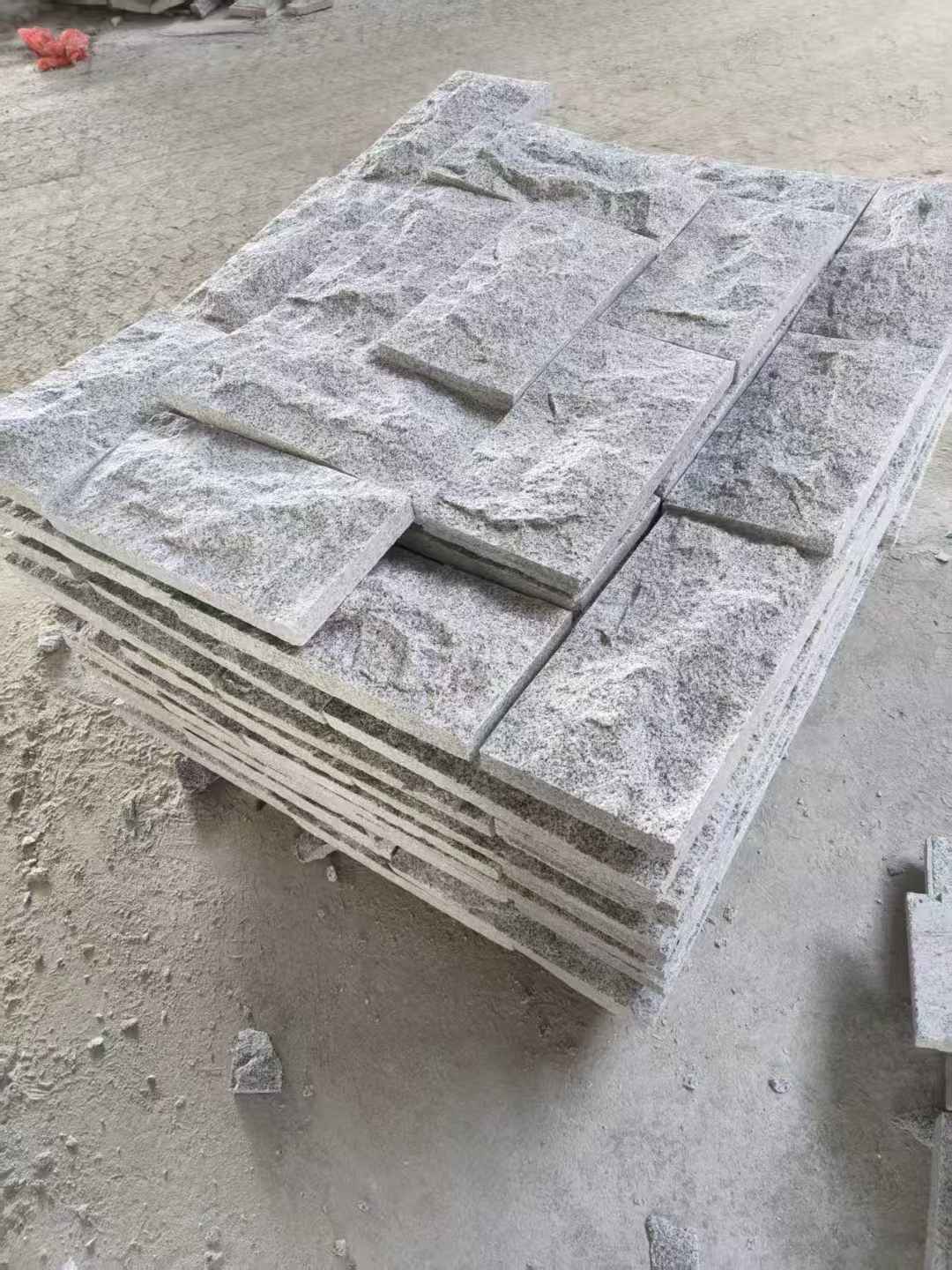 石家庄 芝麻白蘑菇石、自然面