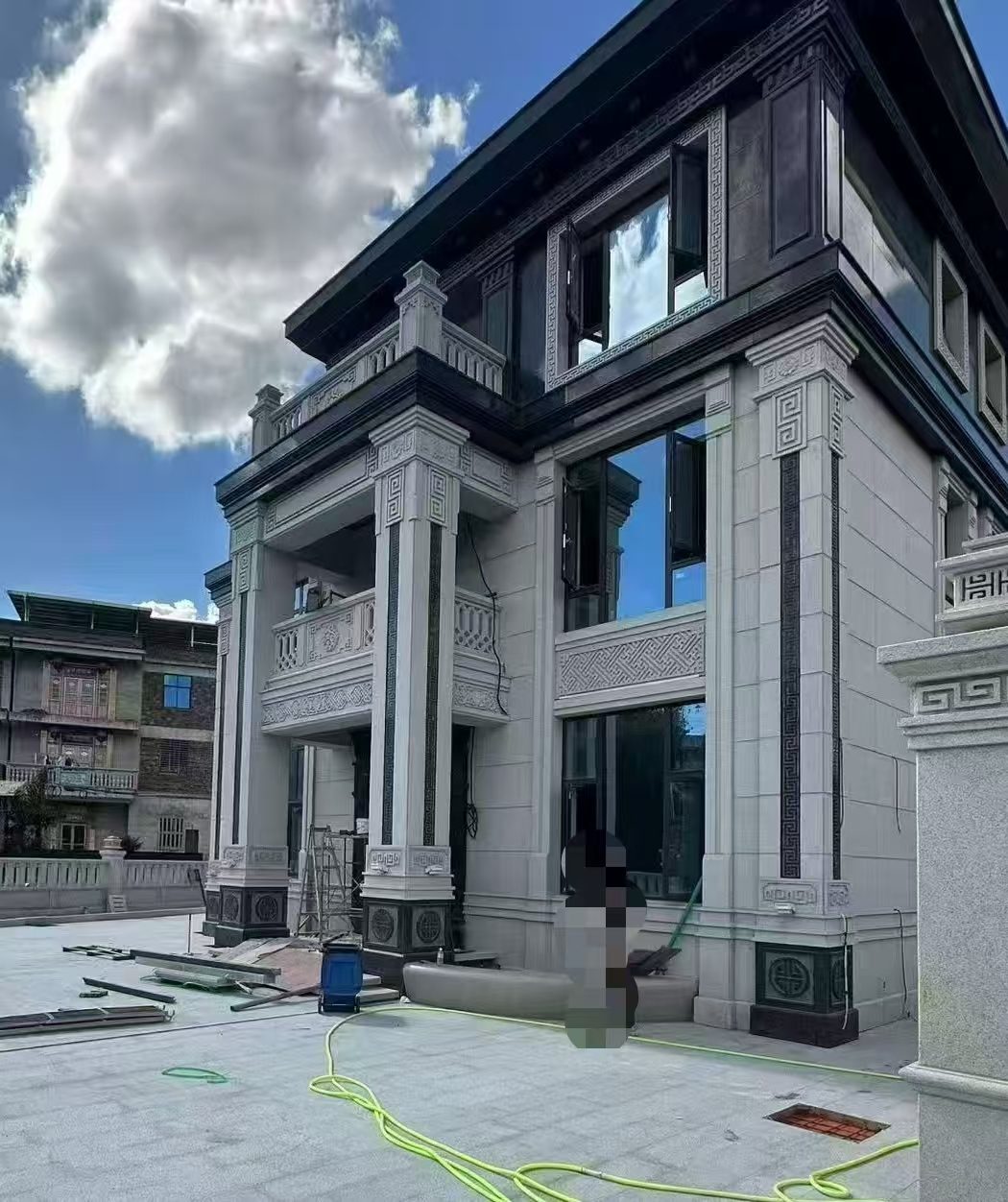 石家庄 别墅干挂，芝麻白与芝麻黑完美配合